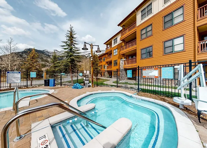 Copper Springs 101 Apartment *
